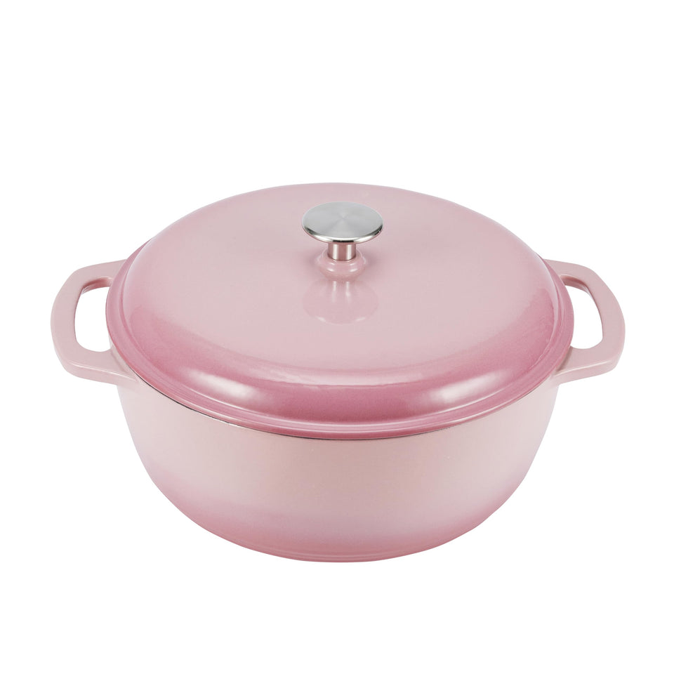 Amazon Basics enameled dutch oven lid on delivers even heat for thorough simmering.