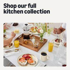 Amazon Basics ivory glaze close-up, highlighting glossy stoneware and stain resistance