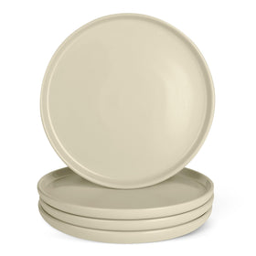 Amazon Basics glazed stoneware dinner plates set on table for everyday meals
