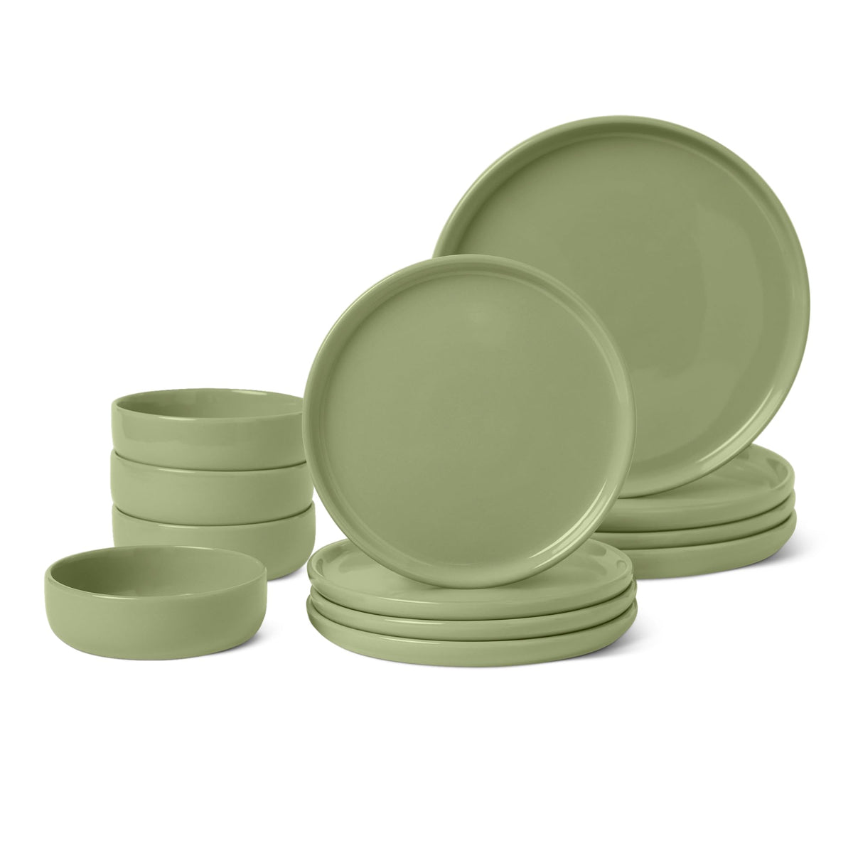 Amazon Basics glazed stoneware dinner plates with a glossy glaze for everyday meals.