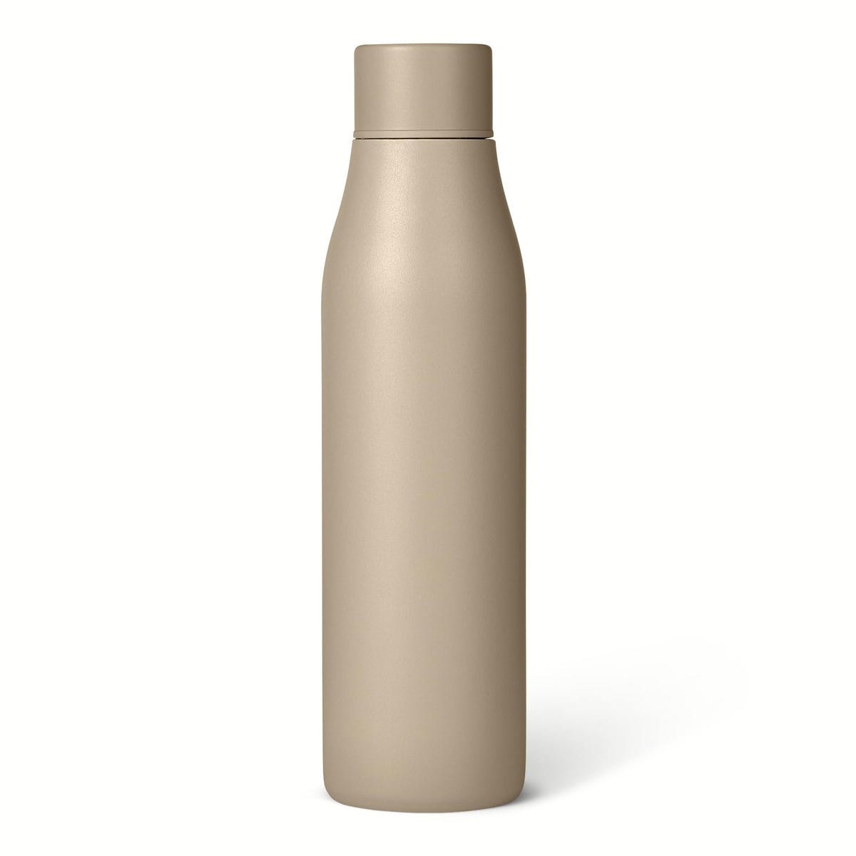 Amazon Basics insulated water bottle 20 oz for day trips with temperature control