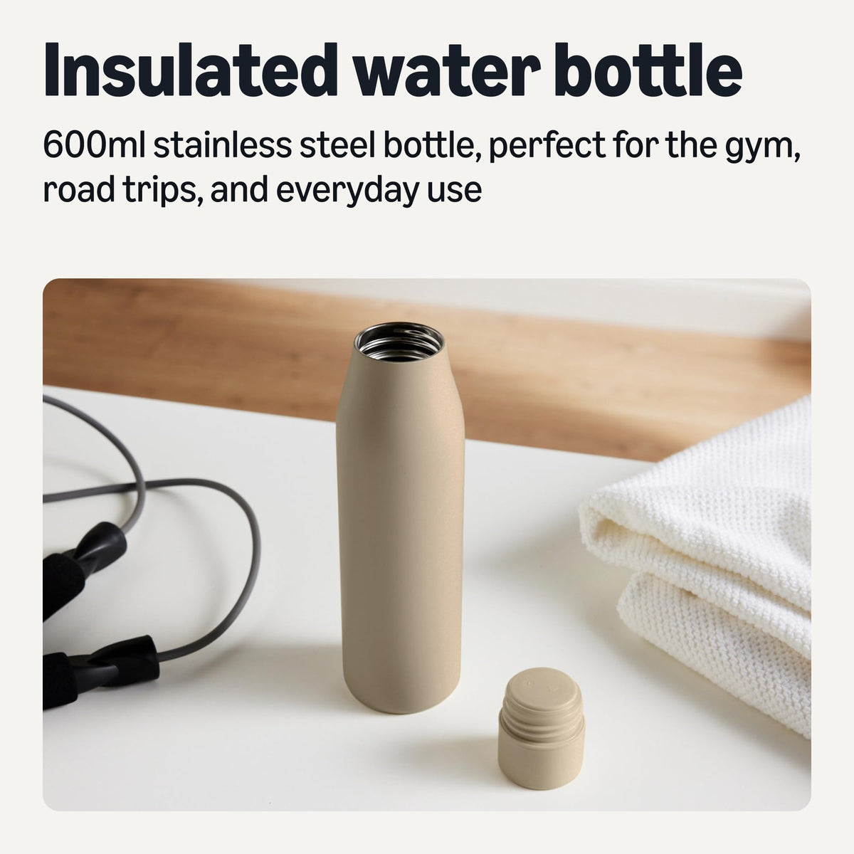 Amazon Basics leak-proof design keeps drinks secure in backpacks and car cup holders