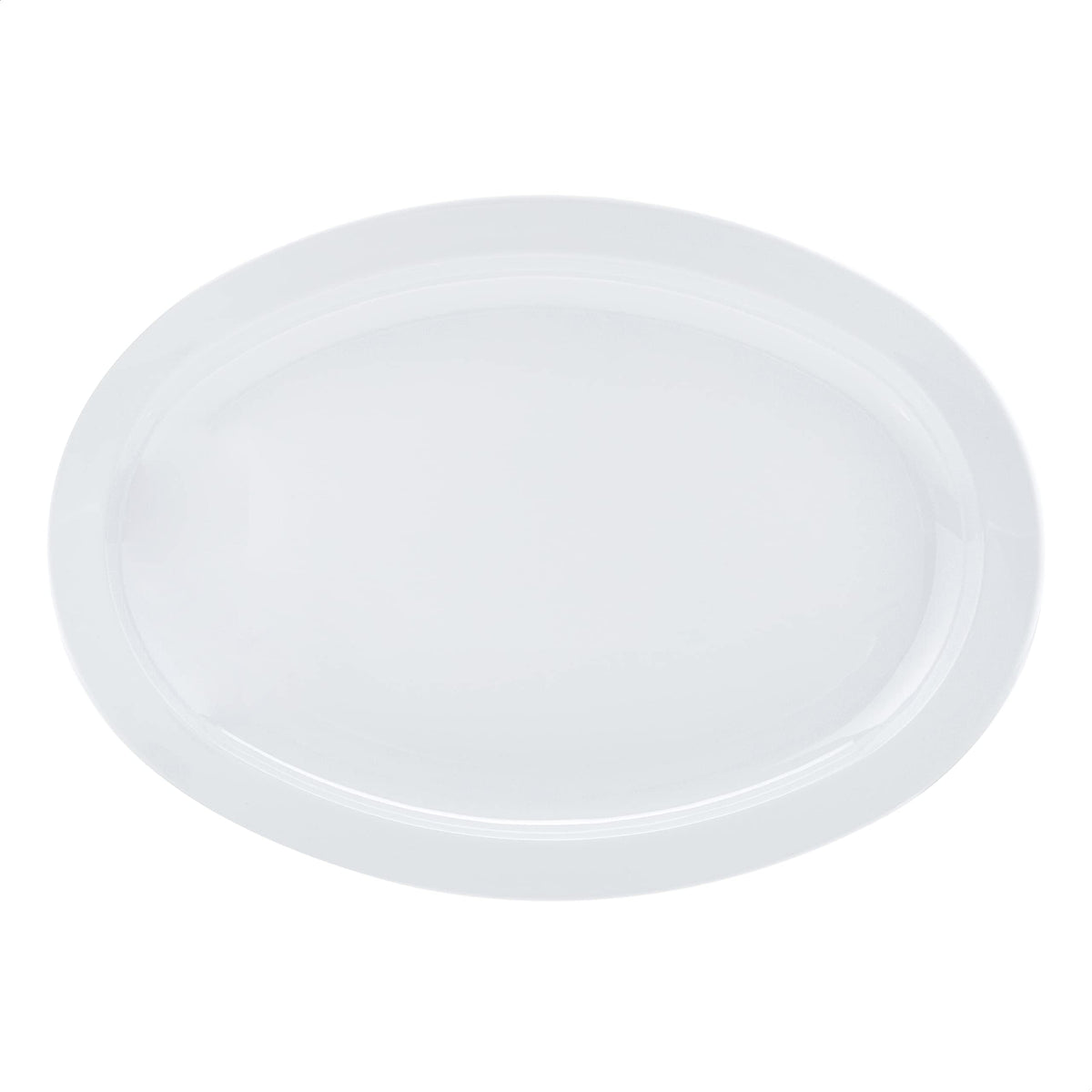 Durable melamine platter resists breaks and stains for everyday use