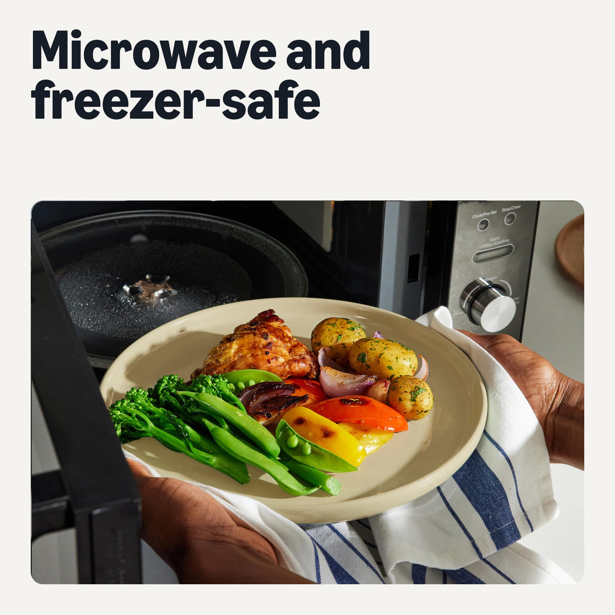 Amazon Basics microwave-safe dinner plate in use for reheating