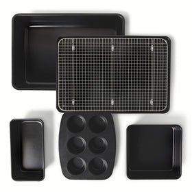 Amazon Basics cookie sheet: even heat and easy release for cookies