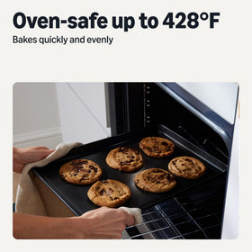 Amazon Basics loaf pan: steady heat for loaves and quick breads