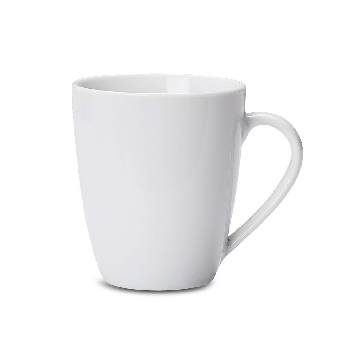 Amazon Basics porcelain mug in microwave-safe design ideal for quick reheats