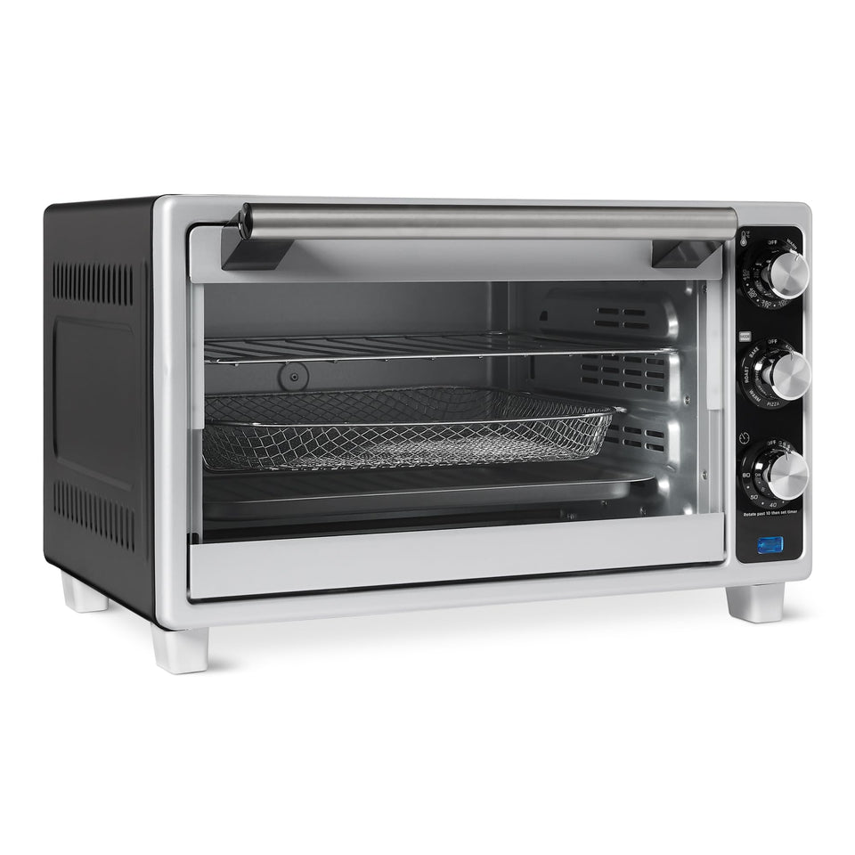 Amazon Basics toaster oven front view: compact design with 6-slice capacity.