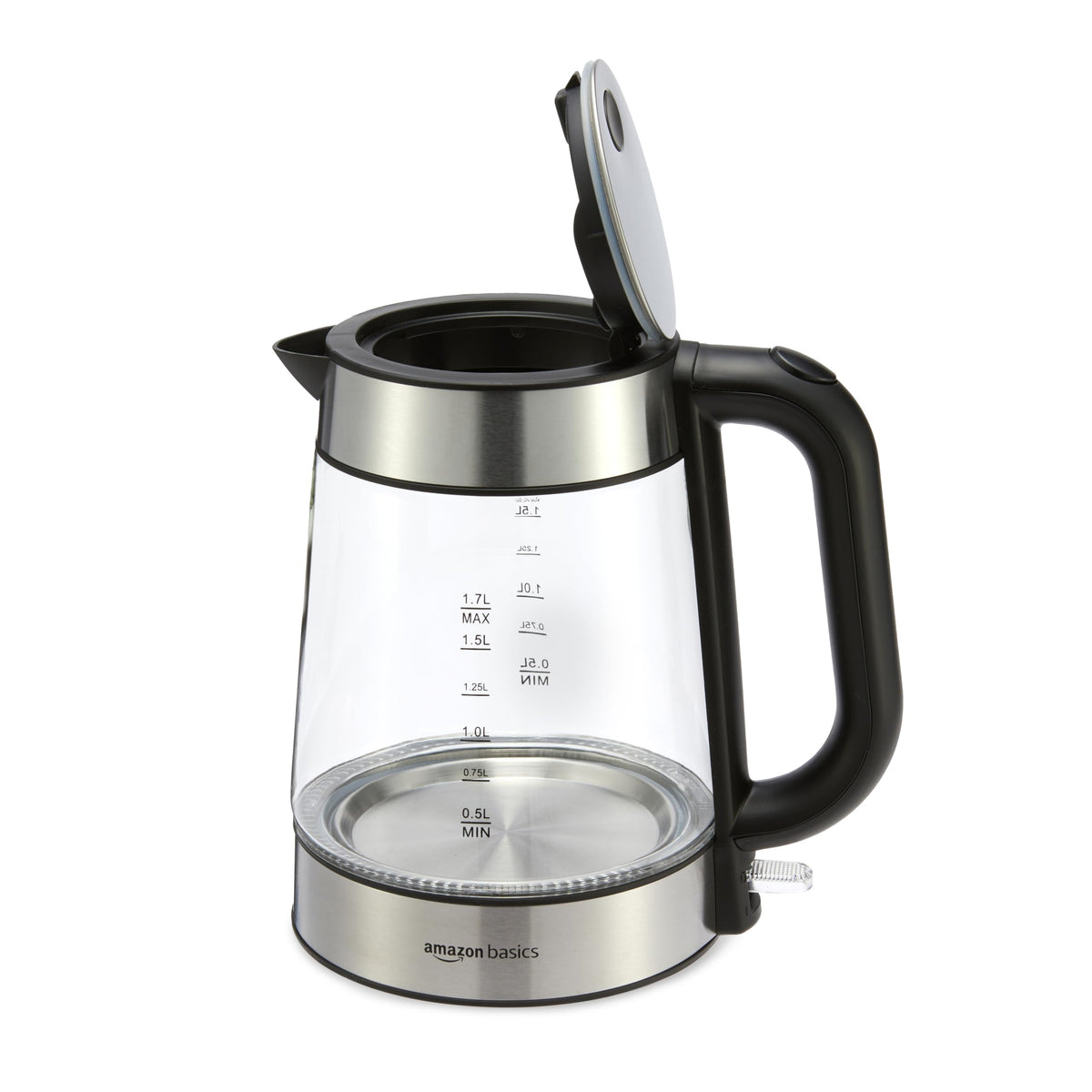 Amazon Basics 1.7-liter electric kettle provides ample hot water for multiple beverages