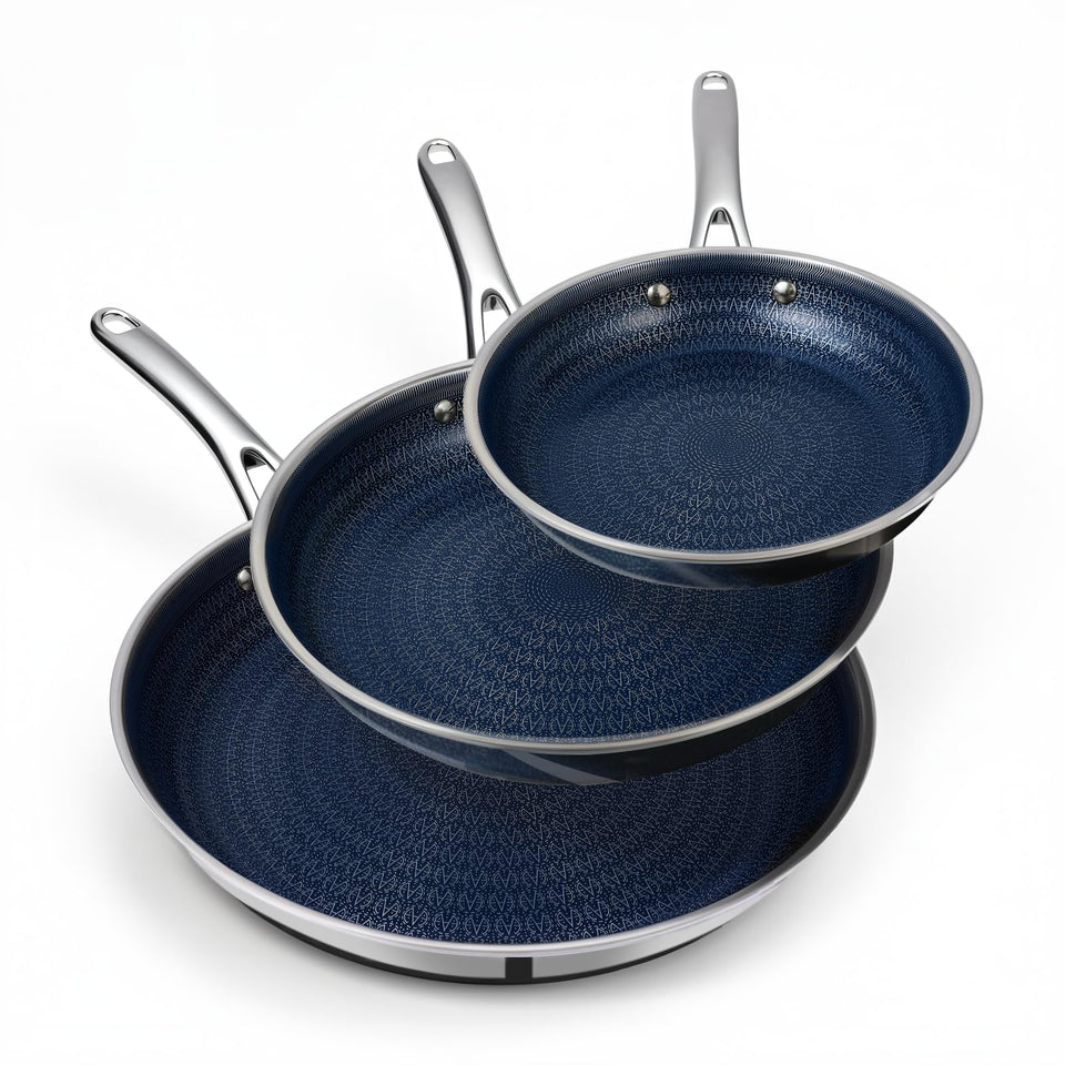 Ammeloo hybrid tri-ply 8-inch pan for even heat and easy sautéing.