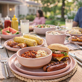 AmorArc set is dishwasher and microwave safe for easy cleanup