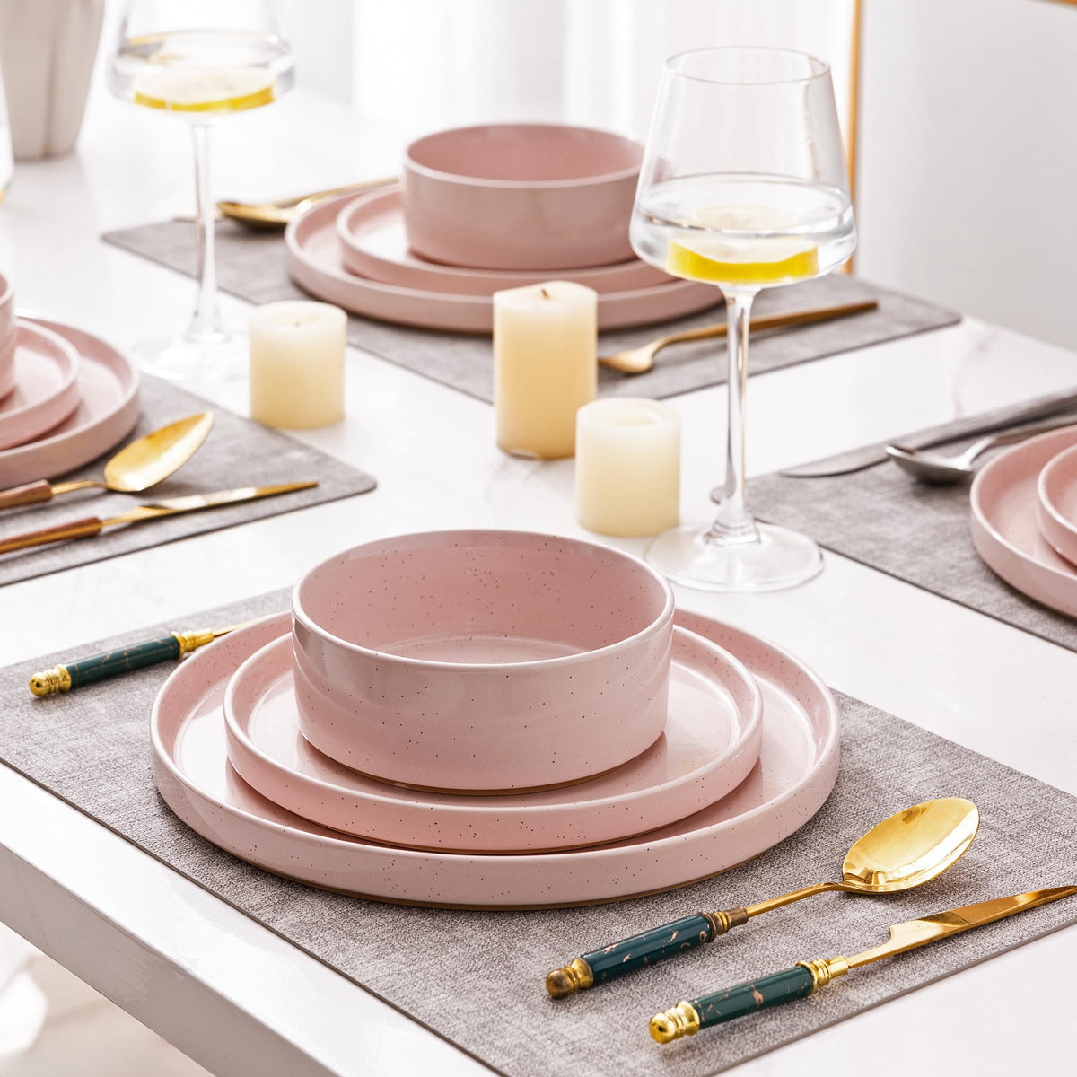 AmorArc dinnerware is dishwasher and microwave safe