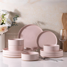 AmorArc plates with spiral glaze add refined style to meals