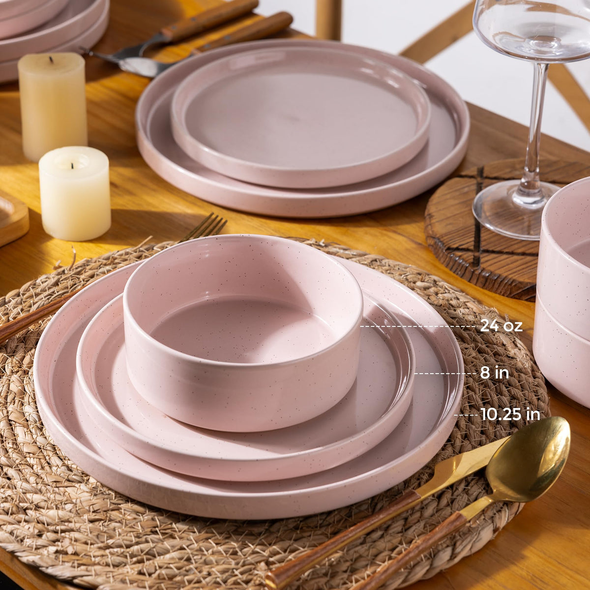 AmorArc 8-inch plates feature sesame speckles for casual dining