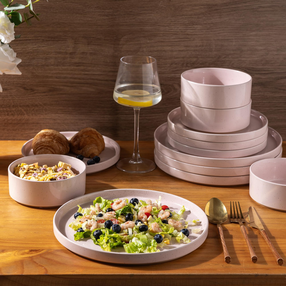 AmorArc 24 oz bowls with terracotta edge suit soups
