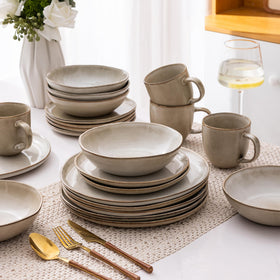 AmorArc lead-free glaze detail emphasizes safe, non-toxic dinnerware