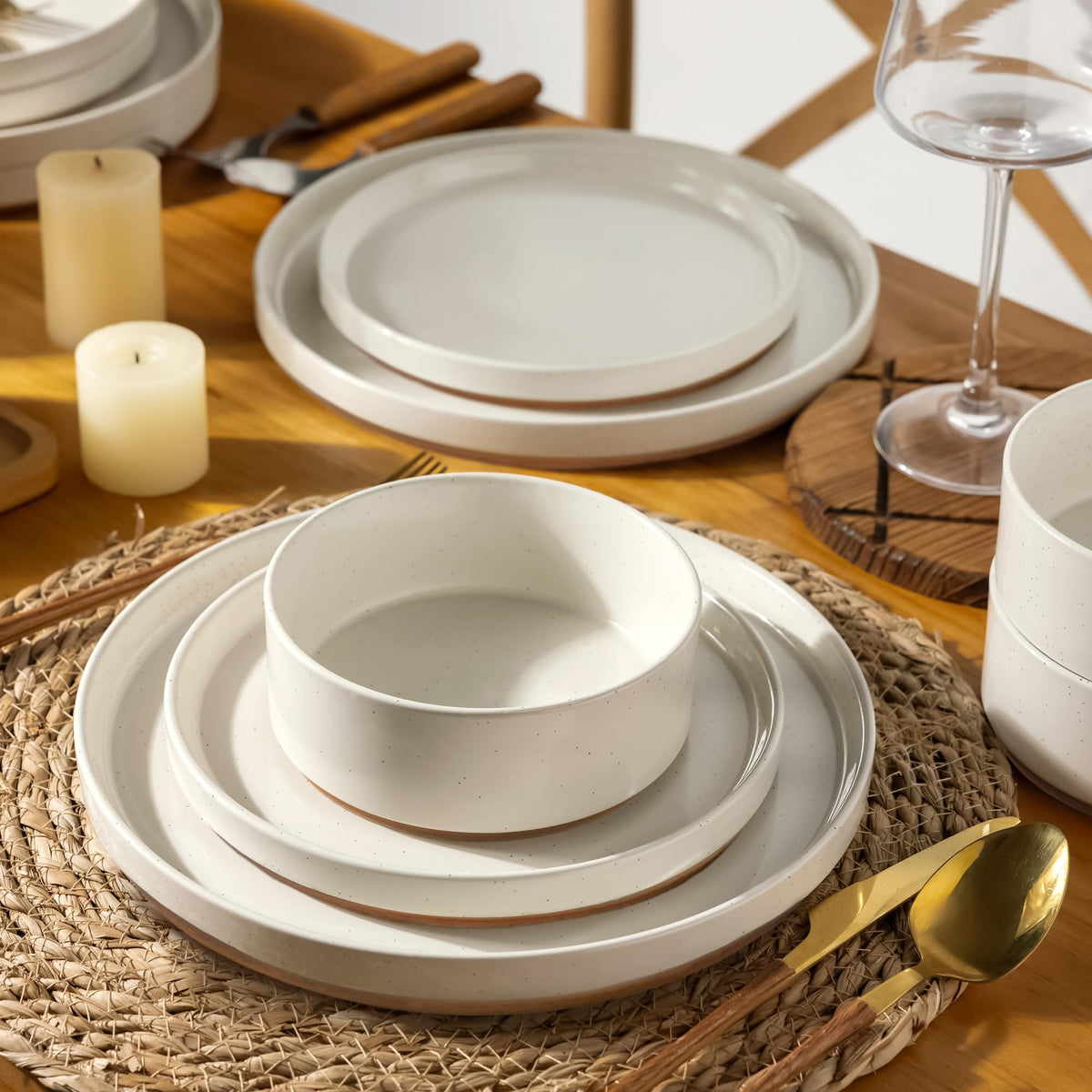 AmorArc stackable dinnerware set saving cupboard space.