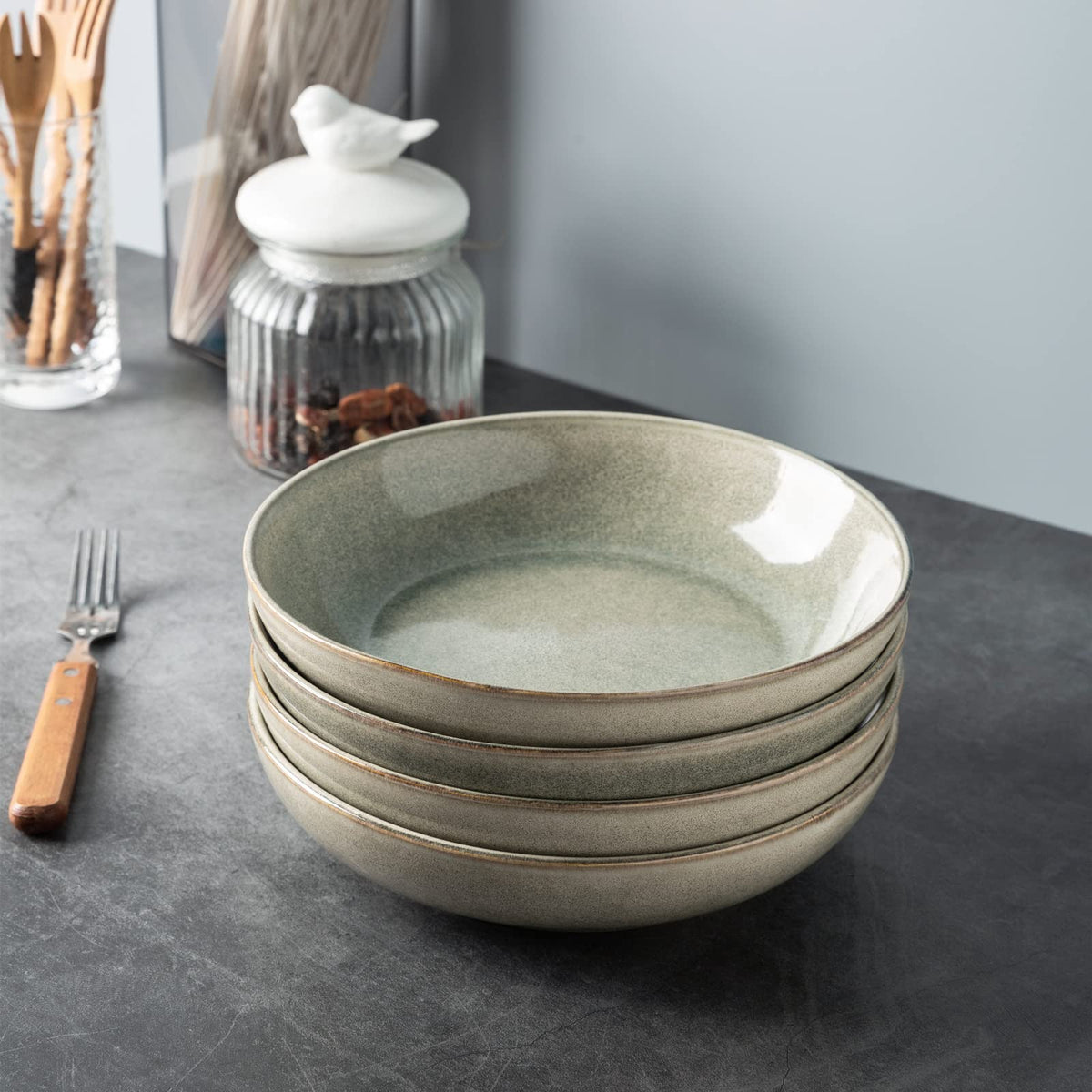 AmorArc stackable bowls save cabinet space between meals