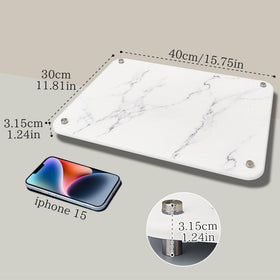 Amviner diatomaceous earth mat demonstrates rapid moisture absorption on kitchen surface