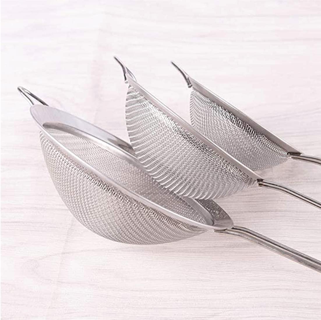Anas strainers with ergonomic handle grip for comfortable cooking