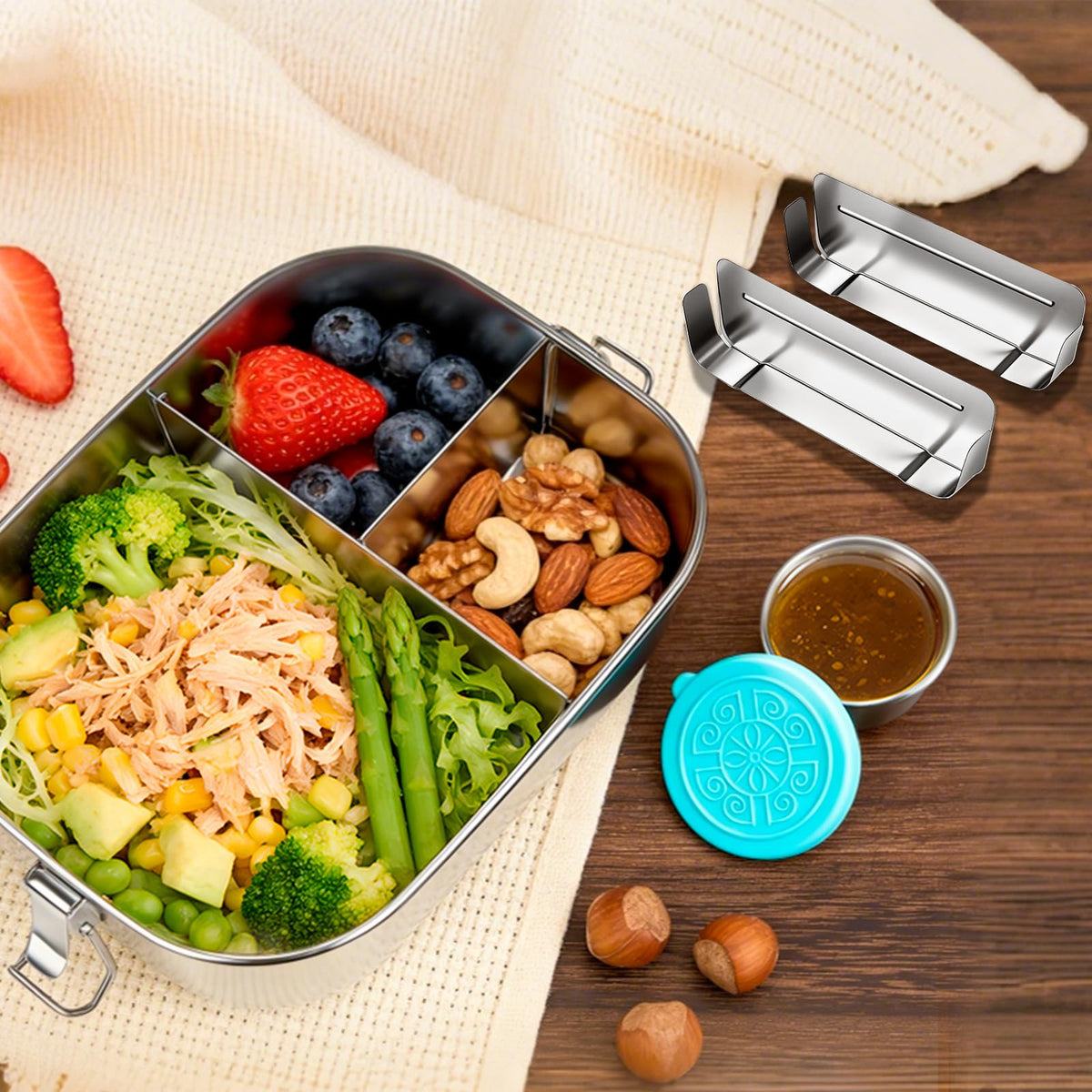 Dishwasher-safe stainless steel bento box for easy post-meal cleanup.