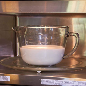 Anchor Hocking batter bowl with embossed measuring lines for precise mixing.