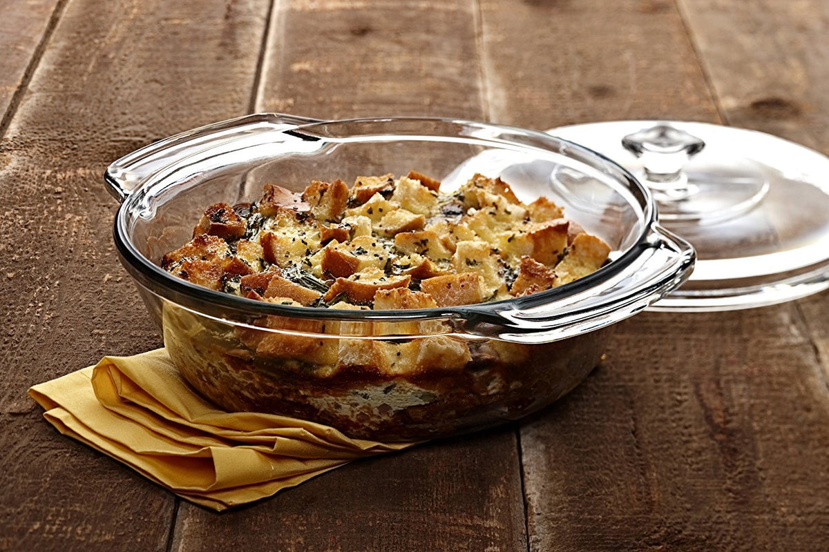 Anchor Hocking glass casserole dish with lid for easy storage and reheating