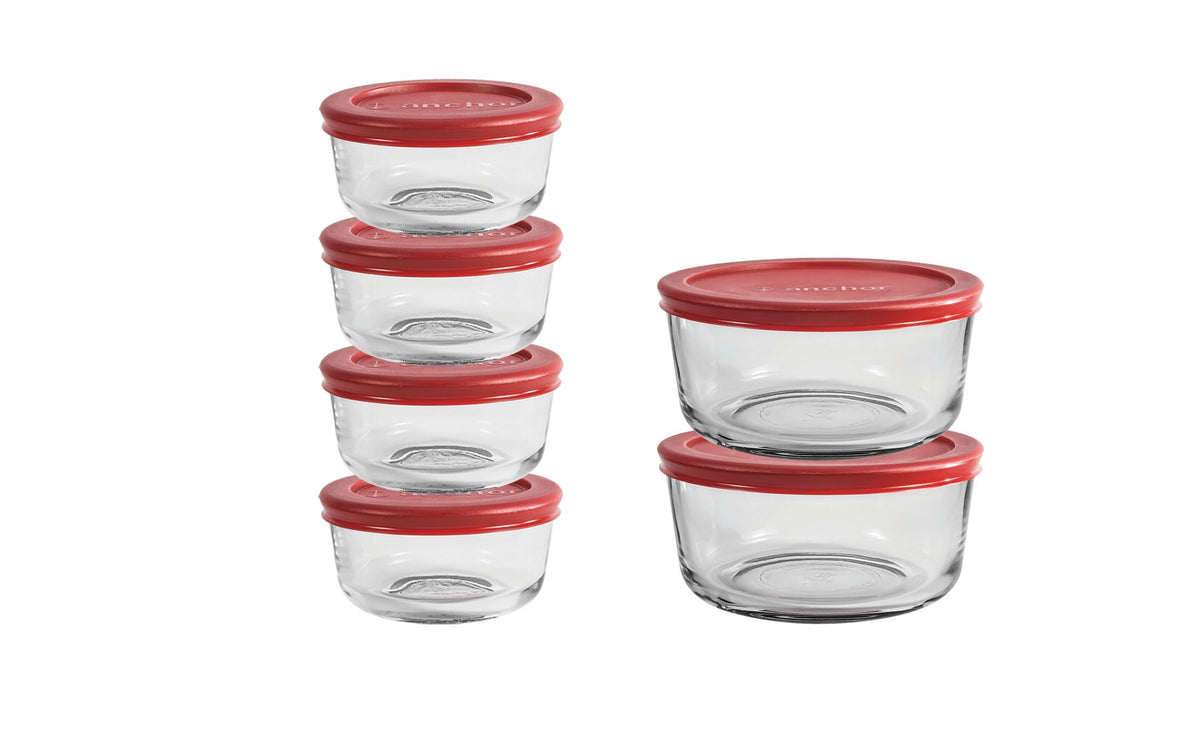 Anchor Hocking 1-cup glass container with navy lid for quick snacks and portions