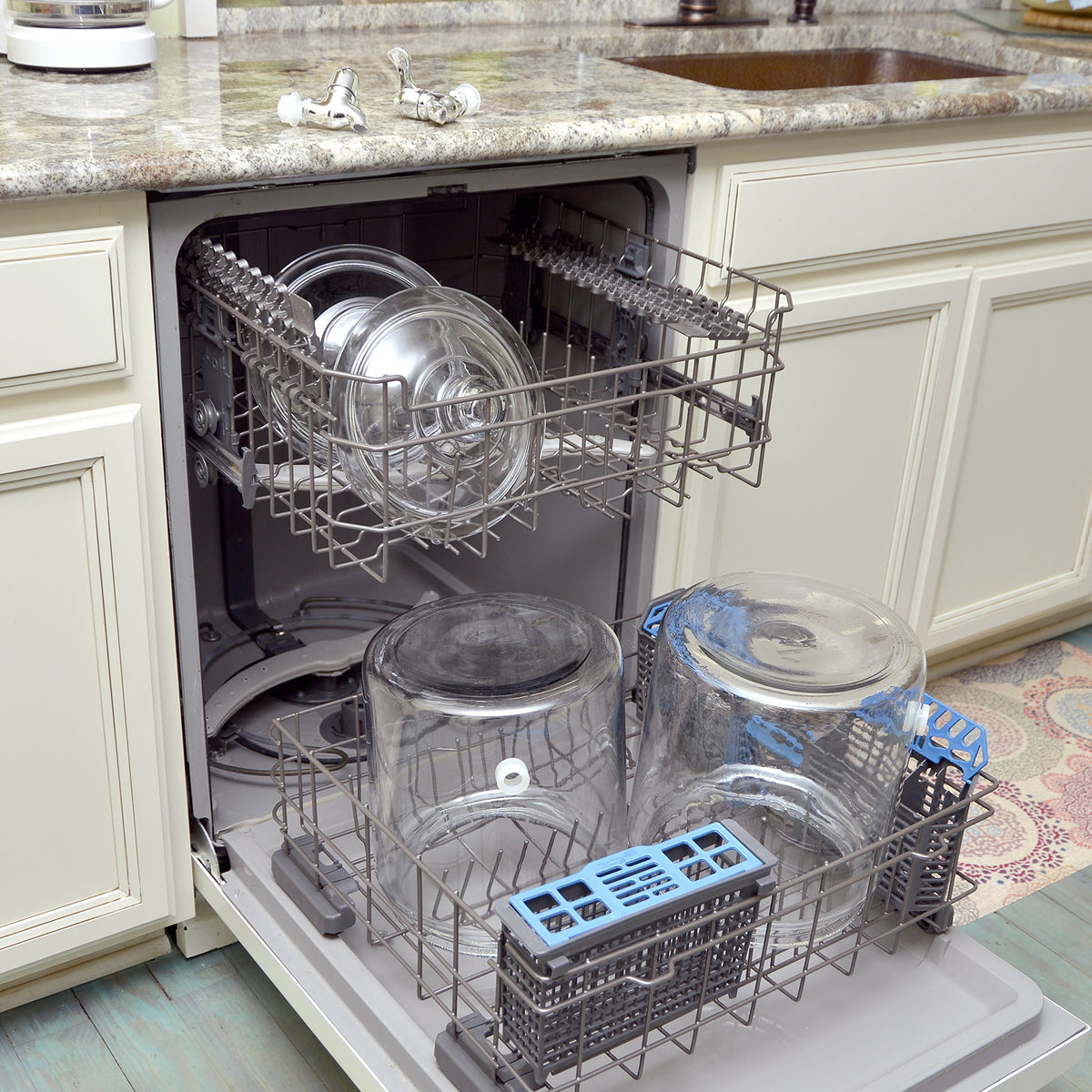 Heritage Hill dispenser is an ideal registry gift for entertaining.