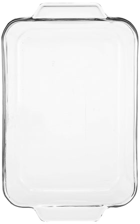Anchor Hocking Oven Basics dish filled with lasagna, showcasing generous capacity and even baking.