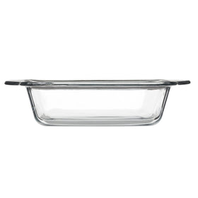 Anchor Hocking oven-to-table bakeware with TrueLock lid ready for serving.