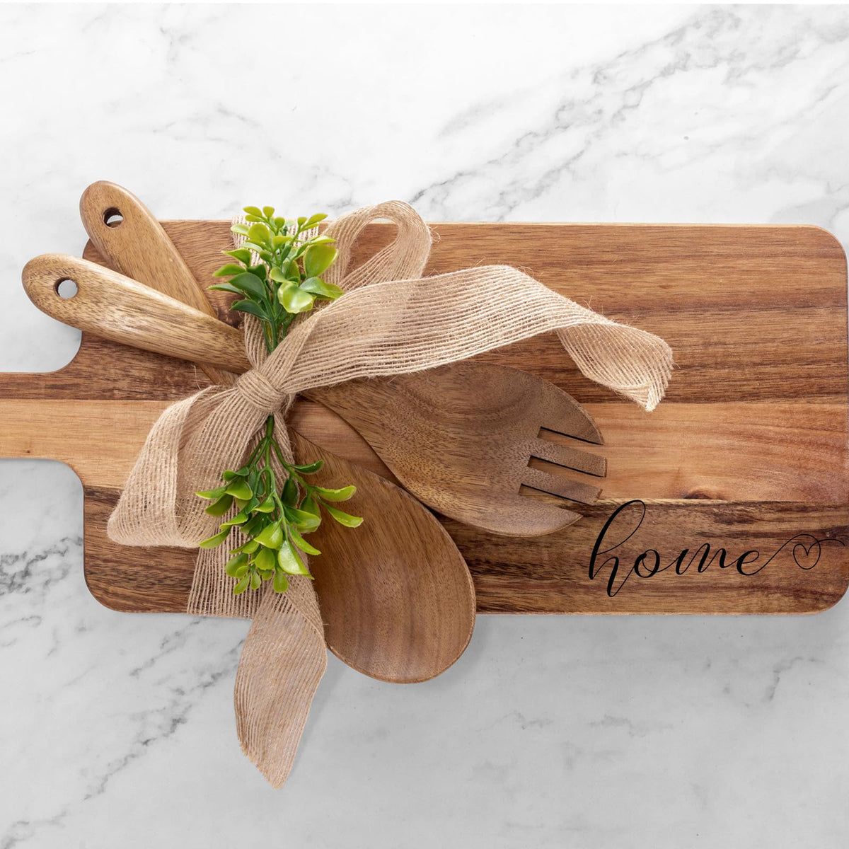 Anforsun serving tray and charcuterie board, great for entertaining guests.