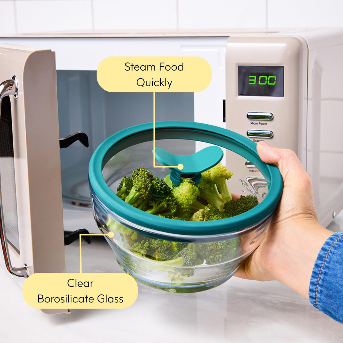 Anyday glass lid with silicone seal keeps moisture balanced