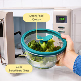 Anyday glass lid with silicone seal keeps moisture balanced