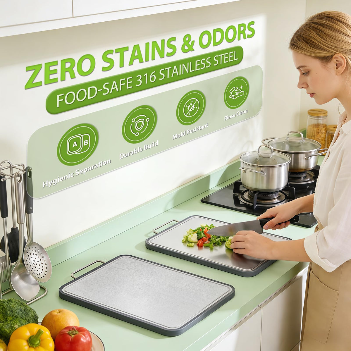 ANYZONE board with dual surface for raw meat and produce reduces cross-contamination risks.