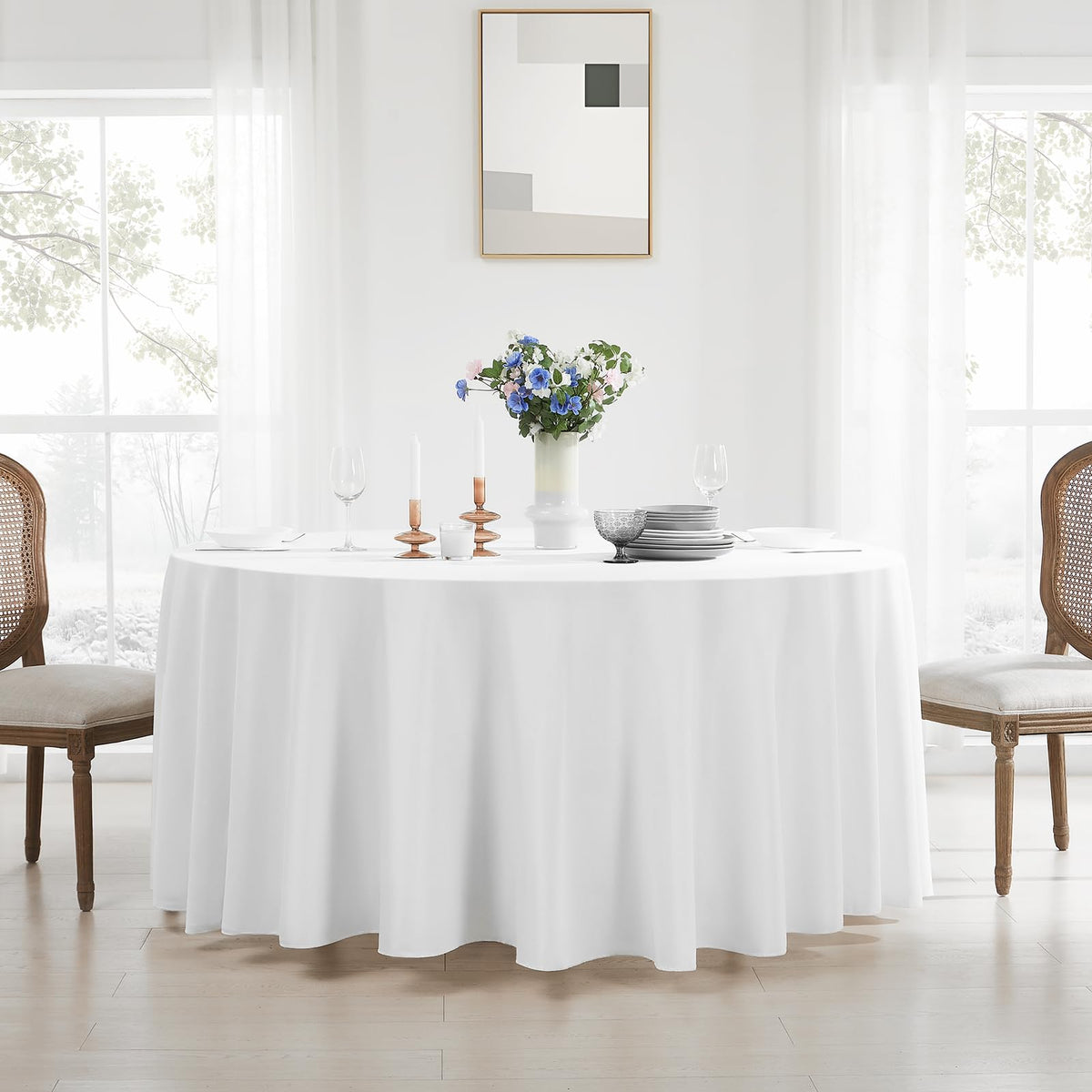 Aocoz round tablecloth wedding banquet use shown in elegant event setup.