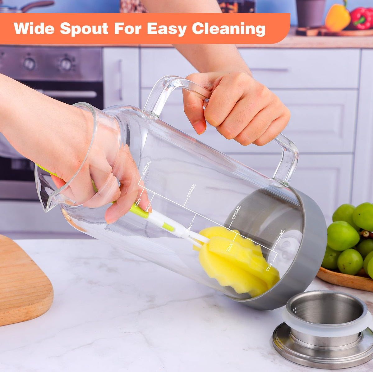 Aofmee ergonomic handle and wide mouth simplify filling and cleaning.