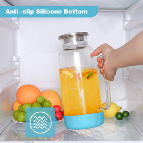 Aofmee silicone base protects glass and prevents slips.