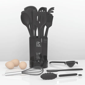 AOTHOD silicone turner with ergonomic handle for safe flipping.