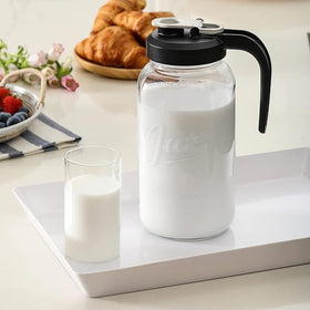 AOZITA 64oz beverage jar ideal for lemonade and iced tea.