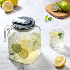 AOZITA easy-grip handle and drip-proof spout for mess-free pouring
