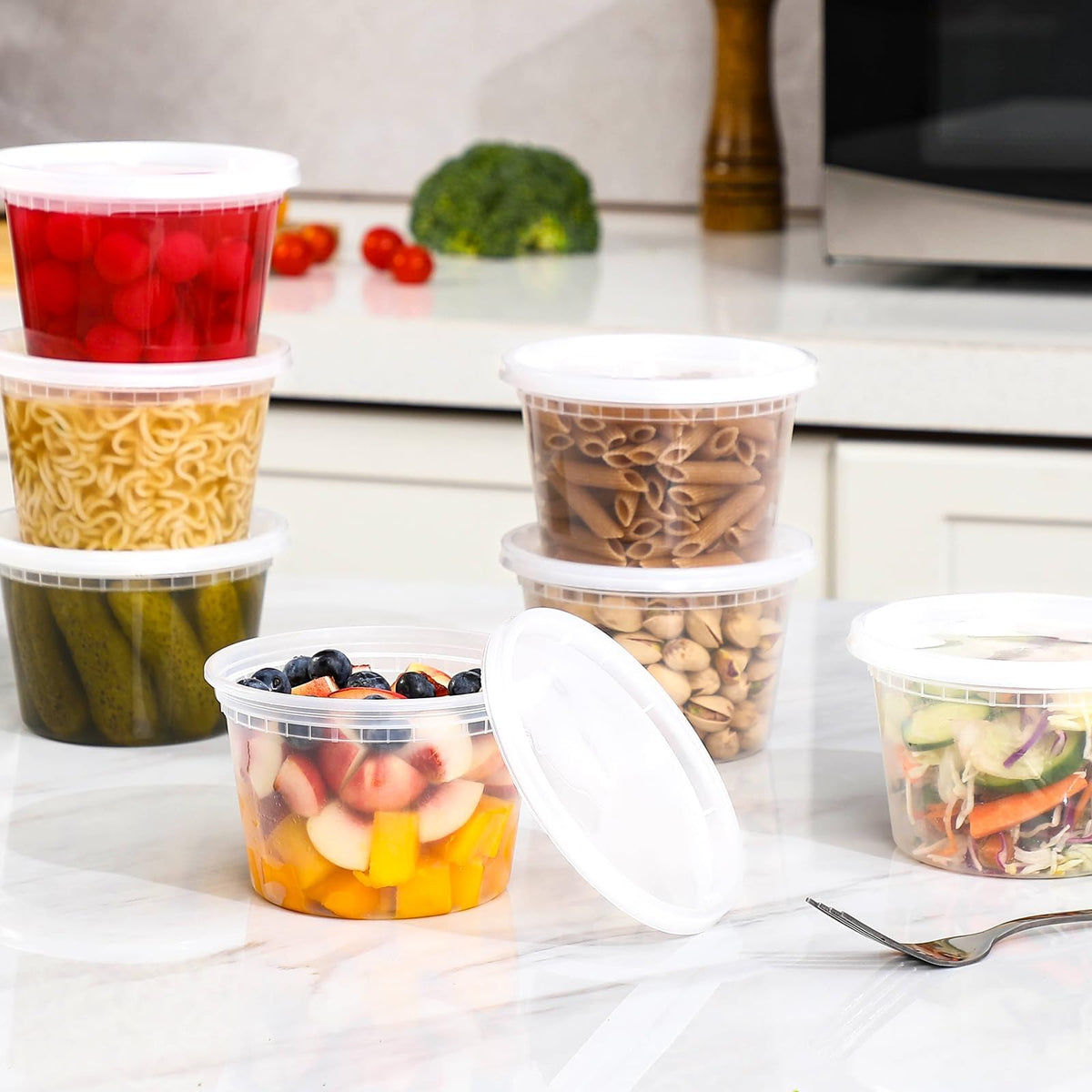 AOZITA versatile containers suit salads, pasta, and meal prep on the go