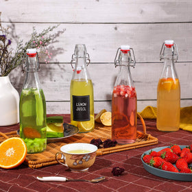 AOZITA protective packaging ensures safe delivery of bottles.