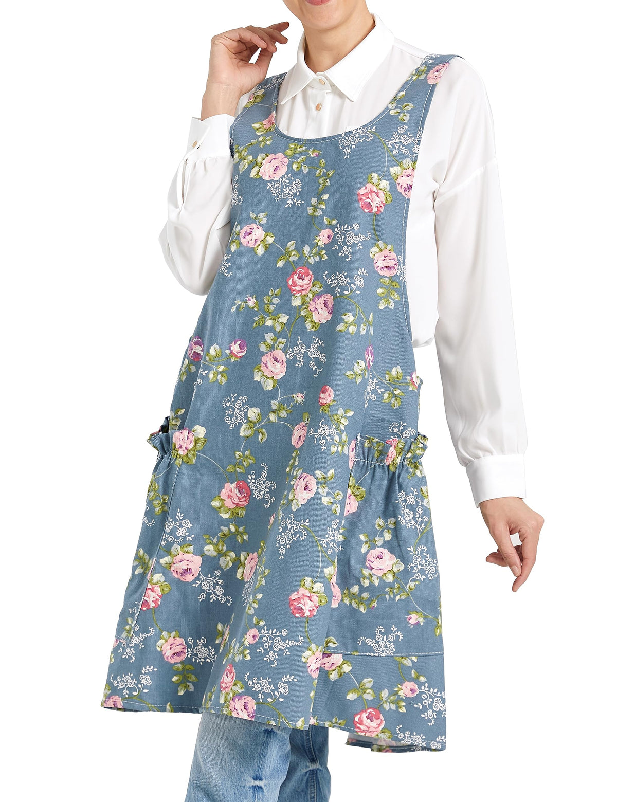 APRONNER Cozy cross-back apron with rose motif protects clothing during home cooking.