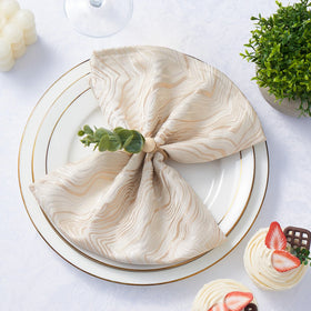 APTWOW eucalyptus leaf ring on table, ideal for weddings and festive dinners