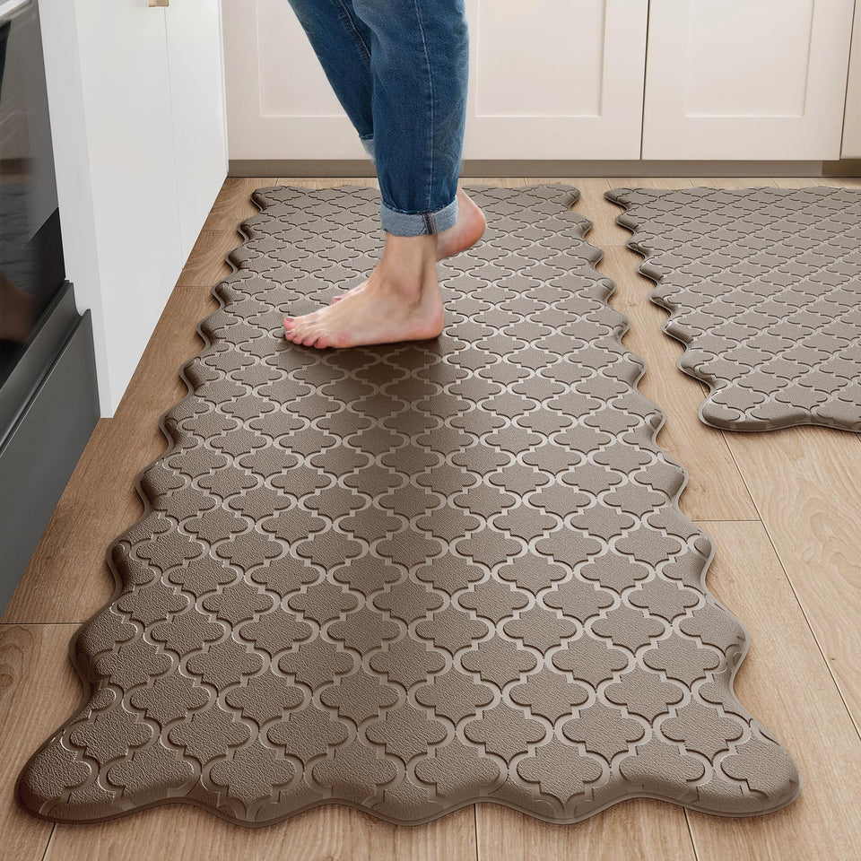 Arenarug upgrade scalloped-edges kitchen mats in brown with cushioned comfort