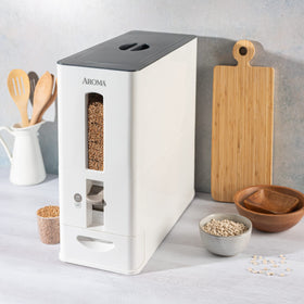 AROMA dispenser wheels enable easy movement around the kitchen