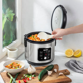 AROMA CoreCoat removable inner lid for deeper cleaning.