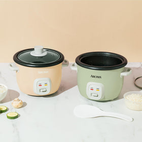 AROMA Mini Rice Cooker compact design fits small kitchen spaces