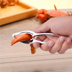 Artcome stainless steel forks close-up for precise meat extraction from seafood